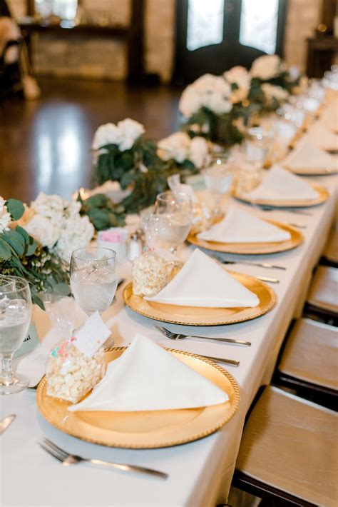 Gold Wedding Reception Decoration Ideas at Victoria Jenkins blog