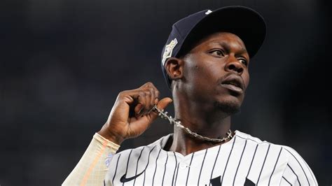 Red Sox vs Cubs Tickets: Game Dates and Purchasing Options 28