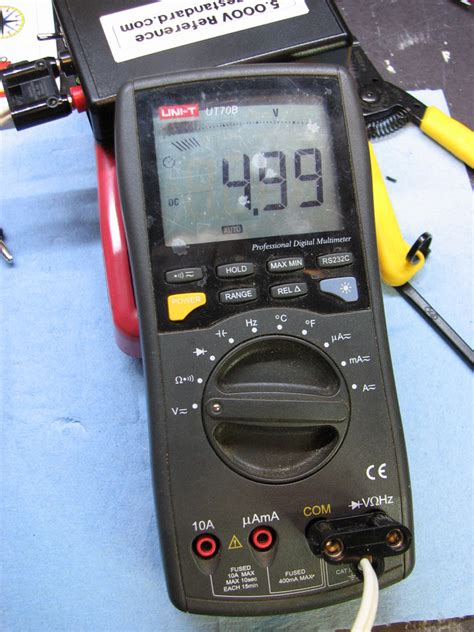 Uni-T UT70B DMM | Mr. ModemHead