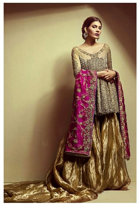 Pin By Sadaf Sabir On Dresses Pakistani Bridal Dresses Online