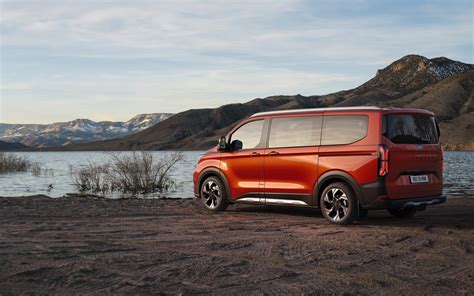 Ford Pro Unveils The All Electric E Tourneo Custom As Its Flagship