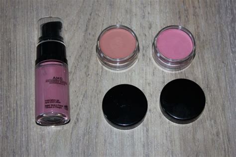 Inglot AMC face blush en cream blush swatches | Glamourista - kapsels