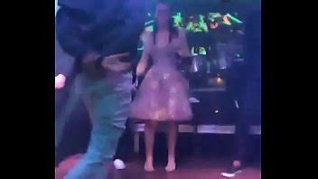 Pop maniaco dançando em boate gay XVIDEOS