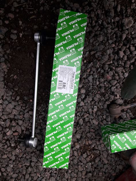 Косточки стабилизатора — Ford Focus Sedan II, 1,6 л, 2005 года | своими ...