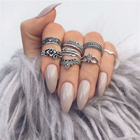 Comment Mettre En Valeur Les Ongles Nude Astuces Et Id Es Copier