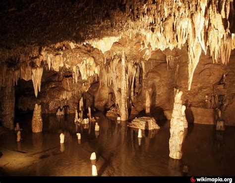 Meramec Caverns