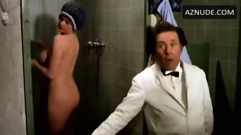 CMNF Carol Hawkins Nude Scene