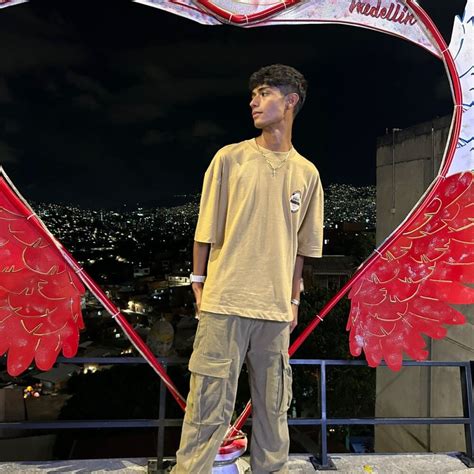 Oliverhot Web Kamerası Şovu Gay Sex Cam