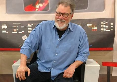 Jonathan Frakes Bio - Genie Francis, Wife, Married, Height, Net Worth
