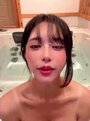 Watch エロすぎるだろぉ 巨乳 オナニー ライブチャット Porn SpankBang