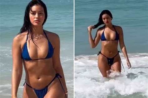 Hot Sexy Withcindy Bikini Pics