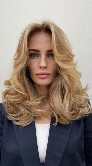 Cute Wearable Butterfly Hairstyles Sunflower Blonde Butterfly Cut