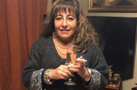 Helhue Sukni Posa En Bikini Junto A Su Hija Desde Espa A Tecache Cl