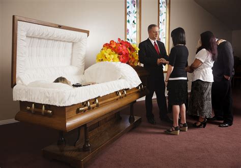 Las 10 características que hay que buscar en una funeraria | Cotizacion.co