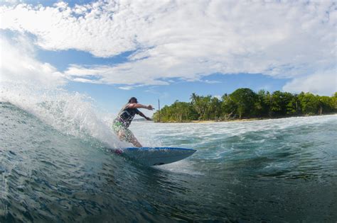 Mentawai Surf Charters May Report World Surfaris