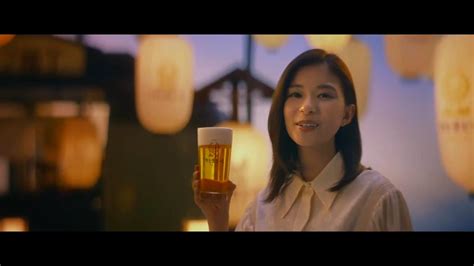 佐藤玲 が出演する アサヒビール アサヒ 横丁ダルマサワー のcm「ダルマあるとこ」篇 Cm など最新の動画をまとめるサイト ~ 動画now