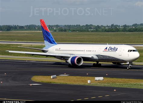 N394DL Boeing 767 324 ER Delta Air Lines Stefan Bayer JetPhotos