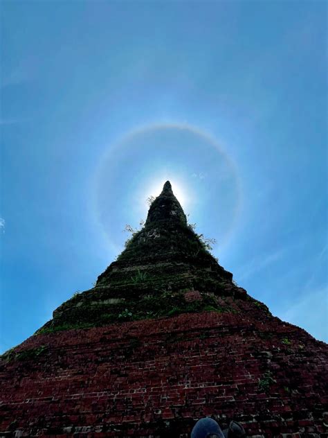 “And above all, watch with glittering eyes the whole world around you