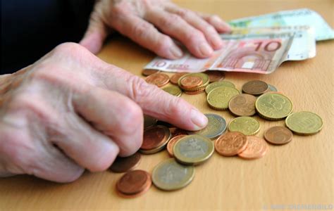 Ein Jahr L Nger Arbeiten Bringt Bis Euro Monatlich Puls