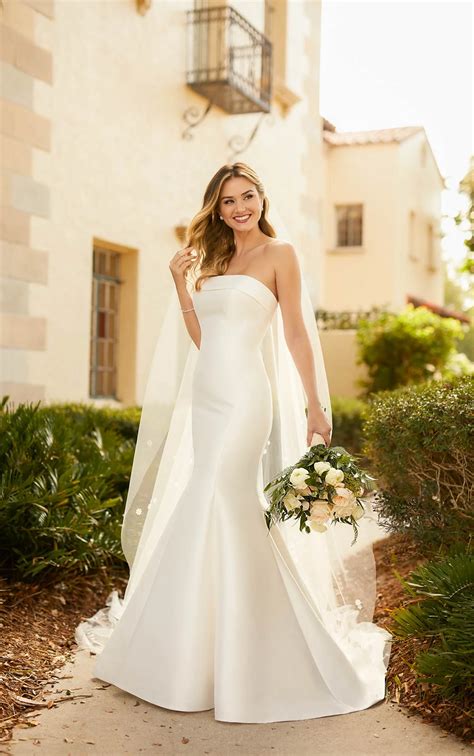 Simple Matte Mikado Fit-and-Flare Wedding Dress | Stella York Wedding