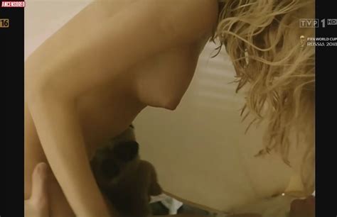 Naked Magdalena W Jcik In Blue Eyes