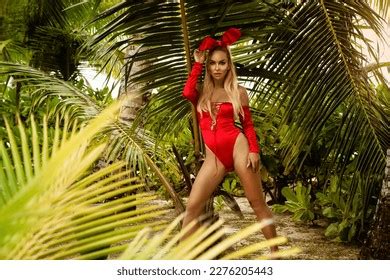 Sexy Blonde Model Dressed Easter Bunny Stock Photo 2275751113 Shutterstock