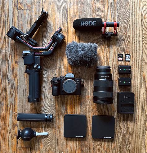 Rent A Creator Kit Sony A7 Iii Sony 24 70 28 Ronin Rs 2 Rode