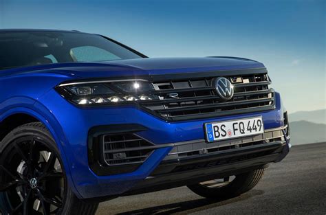 Volkswagen Touareg R Review 2022 Autocar