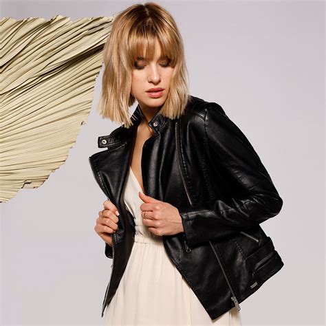 Styl casual. Co to znaczy i jak się ubierać casualowo? - blog WITTCHEN