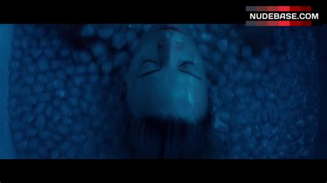 Charlize Theron Sexy Scenes Atomic Blonde 2 25 NudeBase