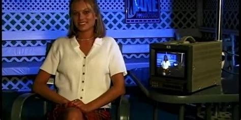 Hot Blonde Showing Her Capabilities Tnaflix