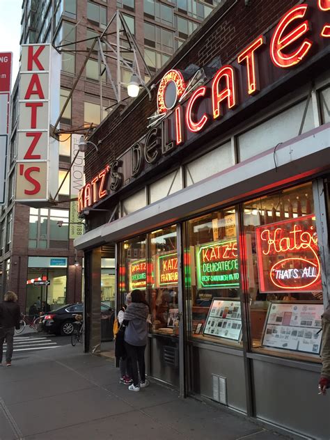 Pastrami Sandwich From Katz's Delicatessen / カッツ・デリカテッセンのパストラミ サンドイッチ ~ I'm Made of Sugar ...