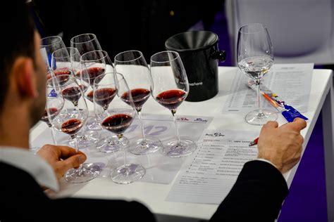 Vinitaly 2024: A Story of Top Quality and a Multitude of Buyers ...
