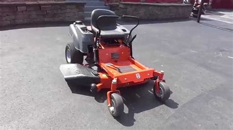 46 Husqvarna RZ4621 Zero Turn Lawn Mower With 21 HP Briggs Stratton