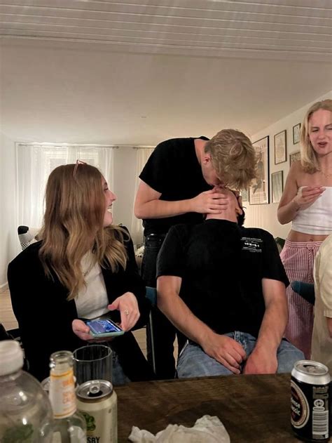 Pin On Quick Saves Gay Best Friend Gay Relationship Cute Gay Couples