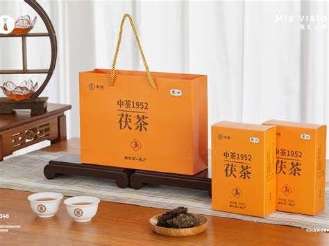 《中茶》1952茯苓茶长沙黑衣人摄影 站酷zcool