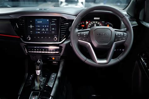 isuzu    spec
