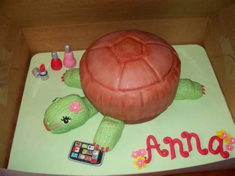 Turtle Cake
