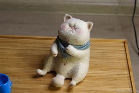 толстый белый кот, кавайный котенок, японский аниме кот из шерсти ...