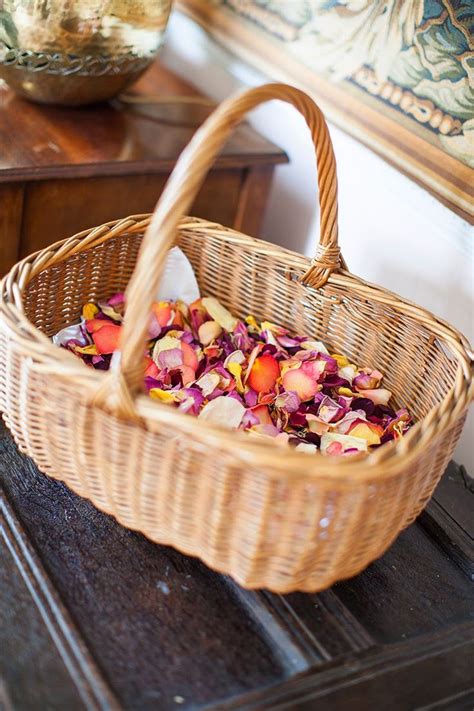 How To Make Natural Wedding Confetti With Dried Flower Petals