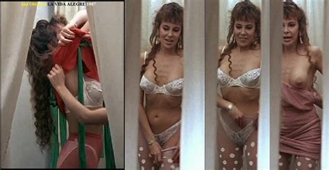 Naked Ana Obregón in La vida alegre