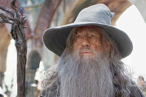 O Senhor Dos Anéis Gandalf O Branco Ou Cinzento Entenda Diferença