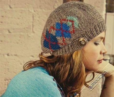 Вязаный женский берет