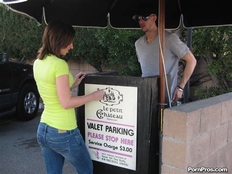 Jada Stevens Valet Dick Deepthroat Parking Dtl Jadastevens Pics 002 Porn Pic