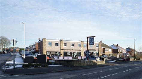 The Pie Shed Sunny Bank Road Mirfield Habiloid Cc By Sa 2 0