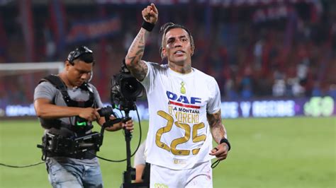 la fifa se saca el sombrero  dayro moreno tras convertirse en el