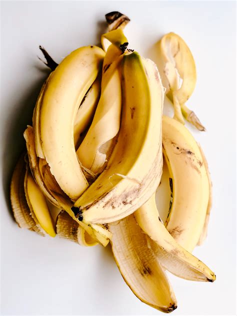 Researchers look deep under the banana’s skin