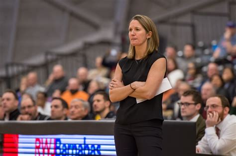 New Coach Courtney Banghart Is Quickly Turning Around Unc Womens