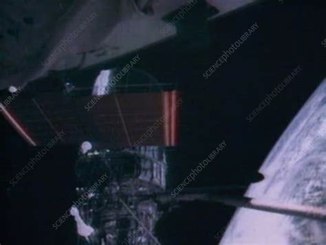 Hubble Space Telescope Deployment 25 April 1990 Stock Video Clip K006 3300 Science Photo