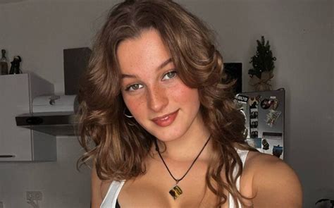 kelly jane caron leaked onlyfans click the link